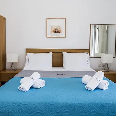 Pansion Argo Nea Moudania