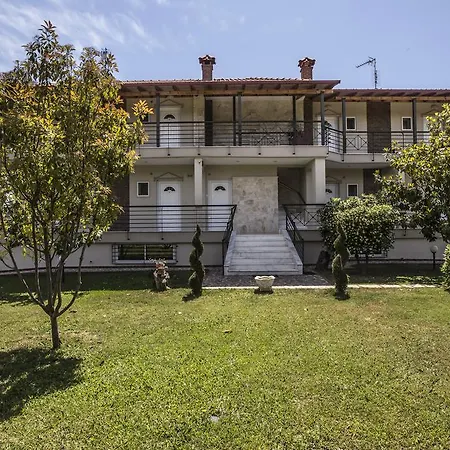 Pansion Argo Nea Moudania